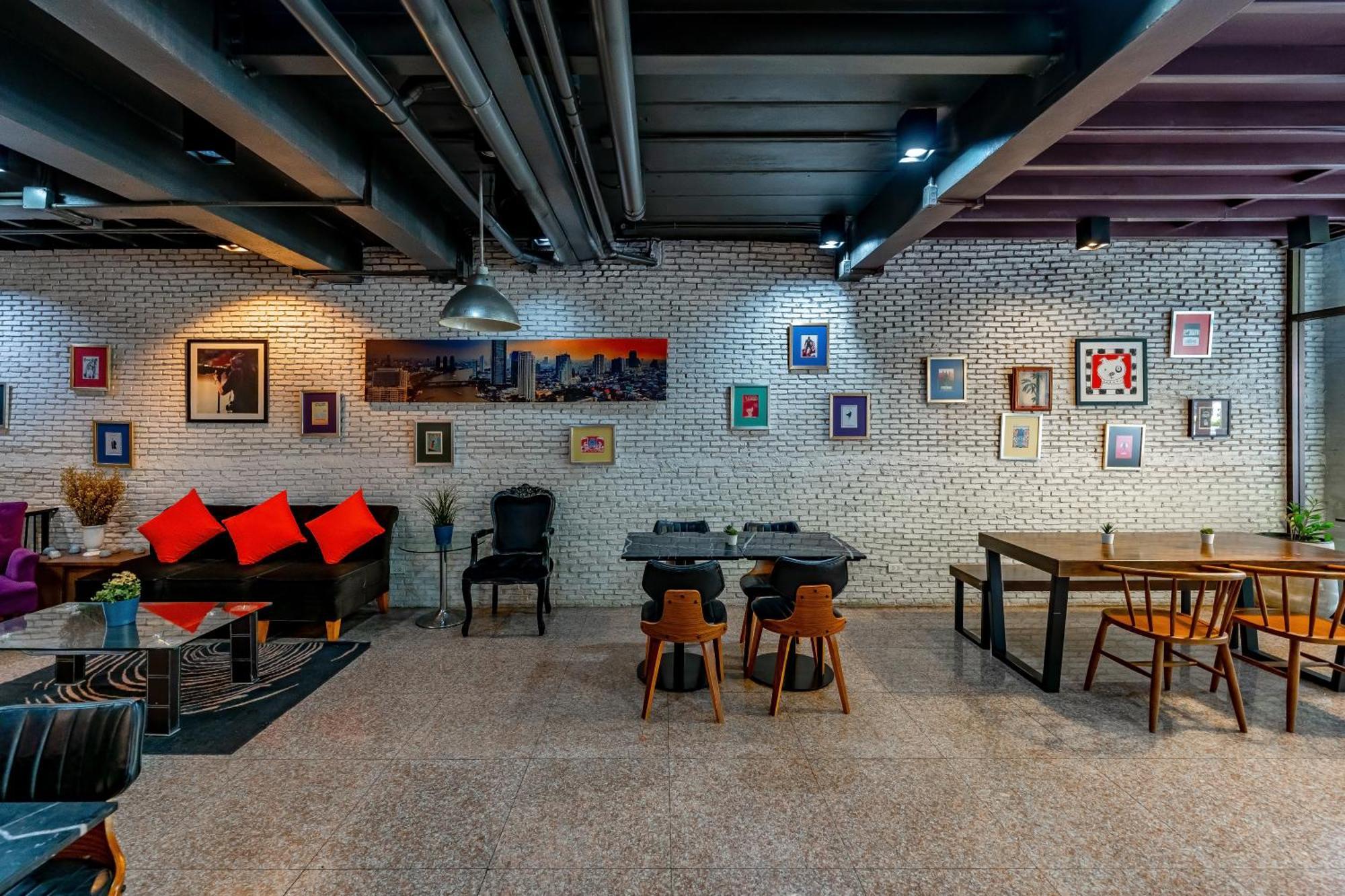 7 Days Premium Hotel At Icon Siam Station Bangkok Exteriör bild