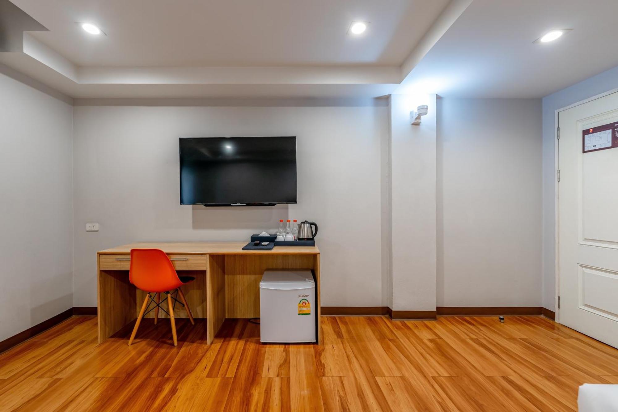 7 Days Premium Hotel At Icon Siam Station Bangkok Exteriör bild