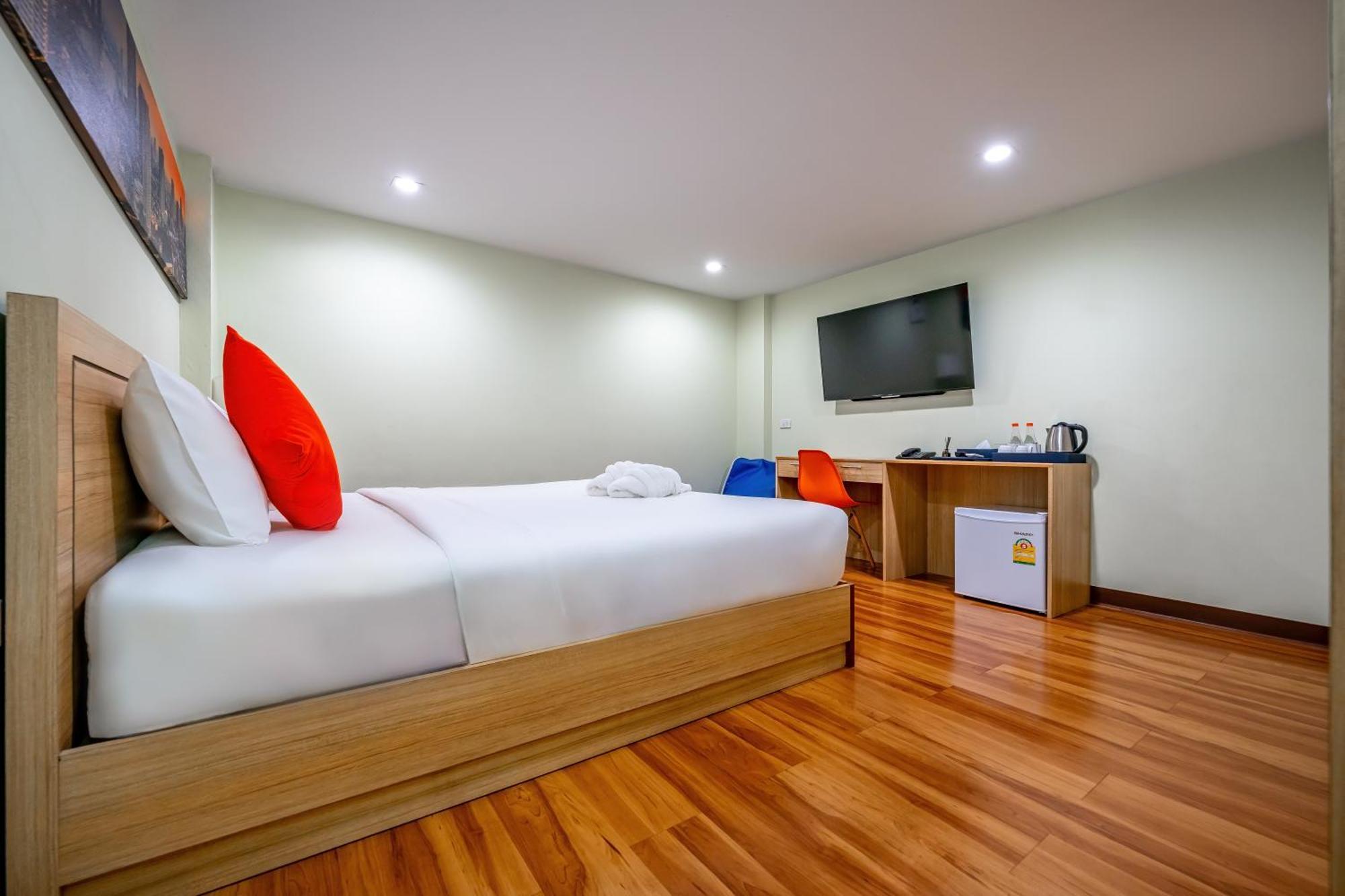 7 Days Premium Hotel At Icon Siam Station Bangkok Exteriör bild