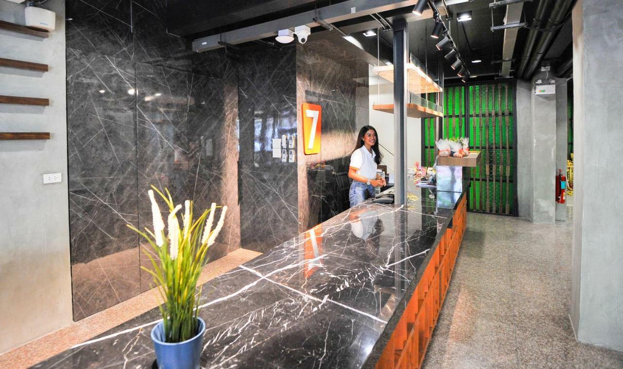 7 Days Premium Hotel At Icon Siam Station Bangkok Exteriör bild